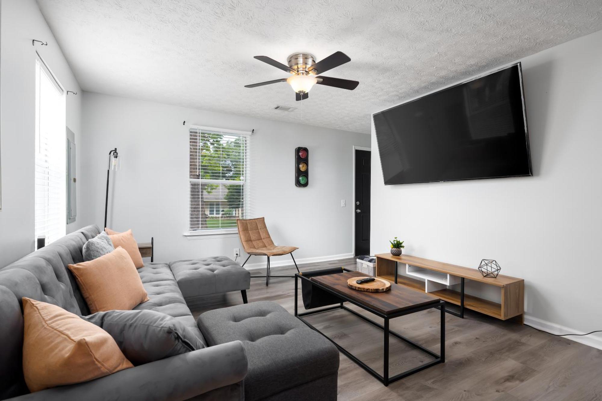2 Bedroom Ft Moore Retreat Columbus Exterior foto