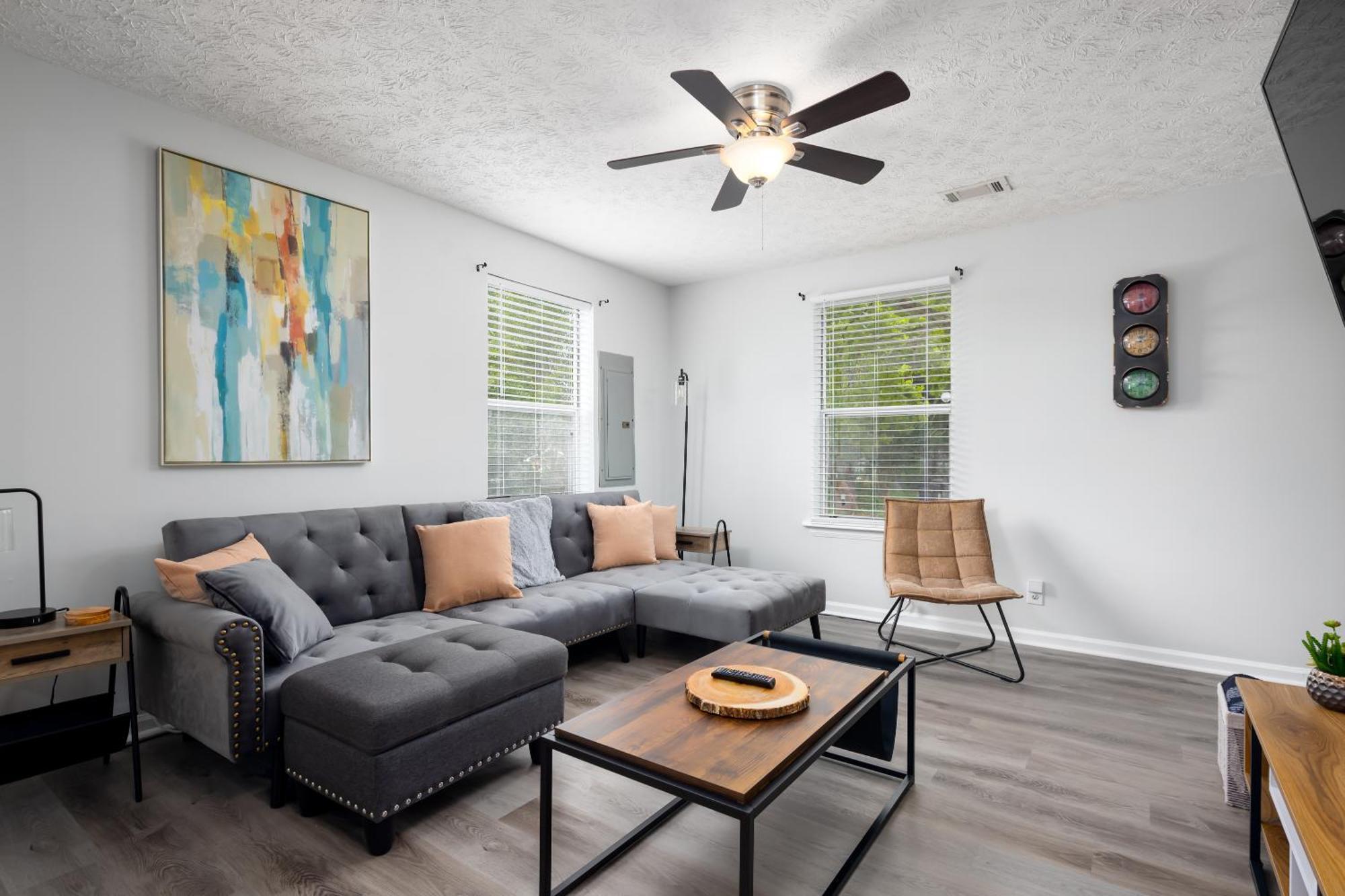 2 Bedroom Ft Moore Retreat Columbus Exterior foto